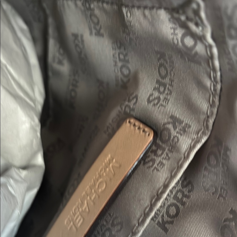 Michael Kors Gray unisex bag - Picture 6 of 16